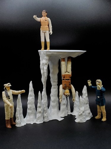 Custom hoth wampa cave playset - hoth,