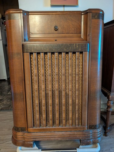 The philco 629 floor - the, 41-629