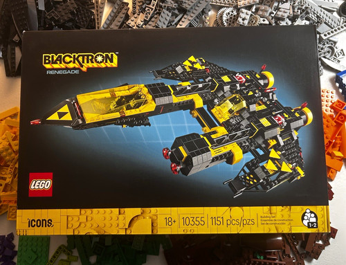 Lego icons blacktron renegade - icons,