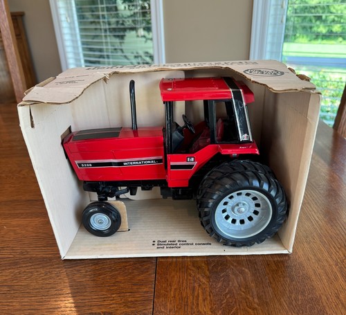 Ertl international 5288 - international,