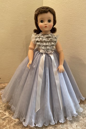 Vintage madame alexander - vintage,