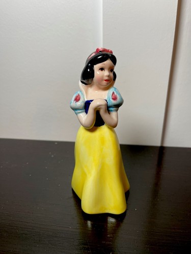 Vintage snow white porcelain - snow,
