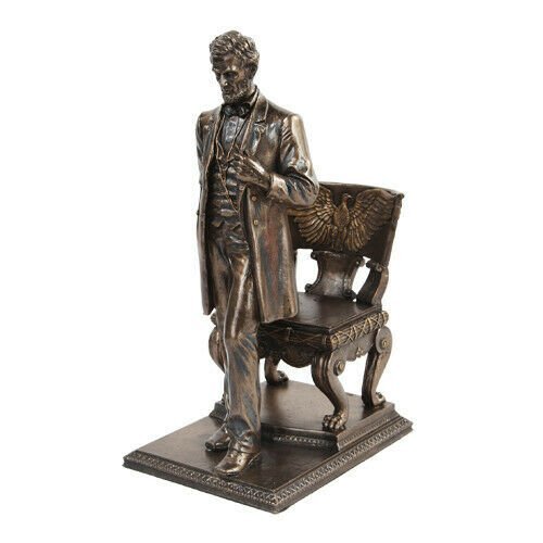 Abraham lincoln figurine - abraham,