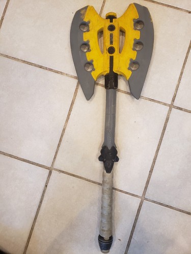 2009 nerf battle axe - nerf,