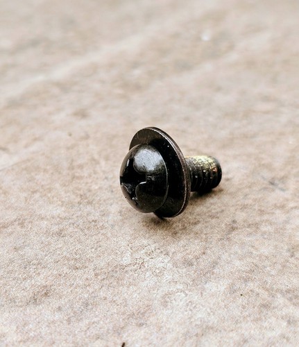 Herman miller screw - screw, washer