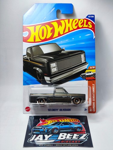 Hot wheels 2025 new case - new,