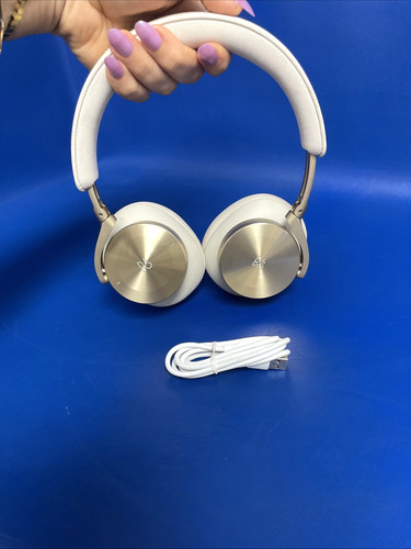 Clean bang olufsen beoplay - bang,