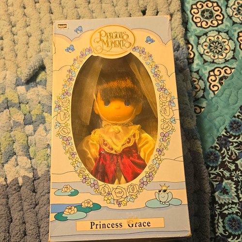 Precious moments princess - moments,