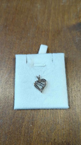 10k yellow gold mom pendant - 10k,