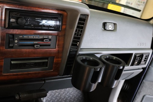 Jeep cherokee comanche and - jeep, xj