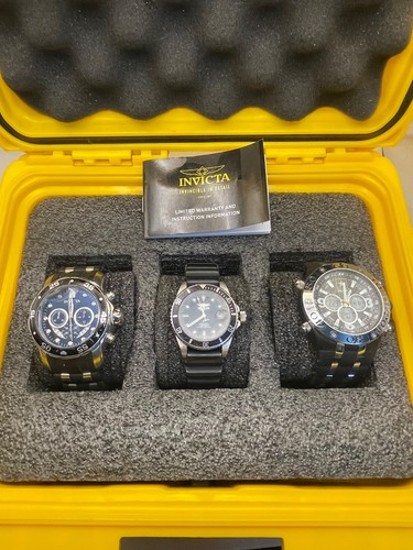 Invicta plastic watch storage - watch,