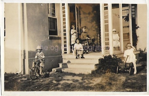 Americana found family - family, photo