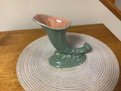 Red wing pottery cornucopia - pottery,