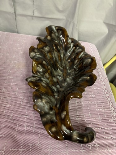 Vintage speckled glazed art - glazed,