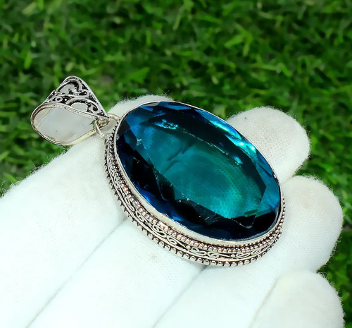 London blue topaz gemstone - topaz,