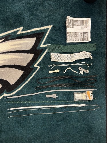Lacrosse stringing gear - lacrosse, gear: