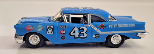 Hot wheels 1999 - hot,