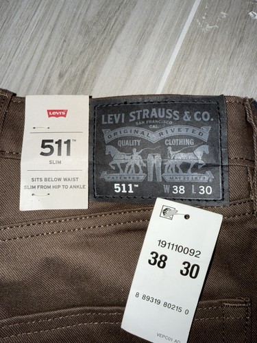 Levis pants mens - 38x30, brown