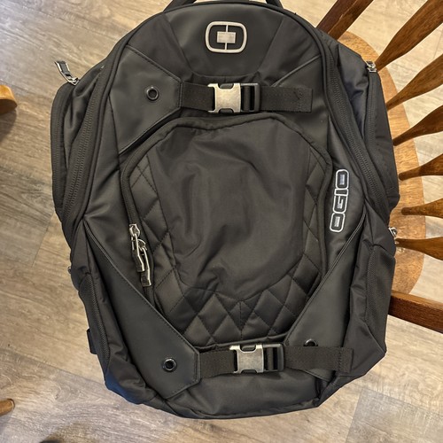 Ogio squadron pack black - squadron,