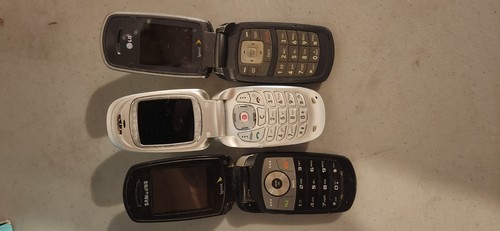 Vintage cell phone lot - phone,