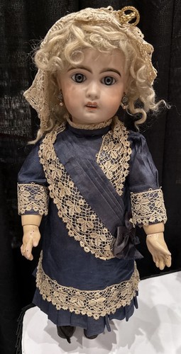 Antique french doll tete - 21",