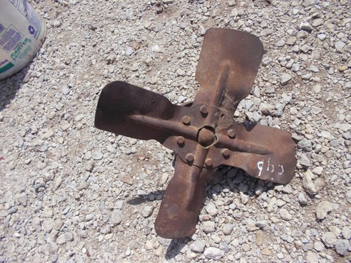 Farmall cub tractor good - tractor,