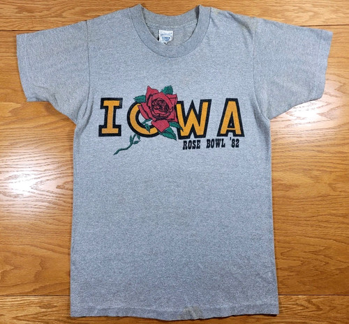 Vintage iowa hawkeyes shirt - iowa,
