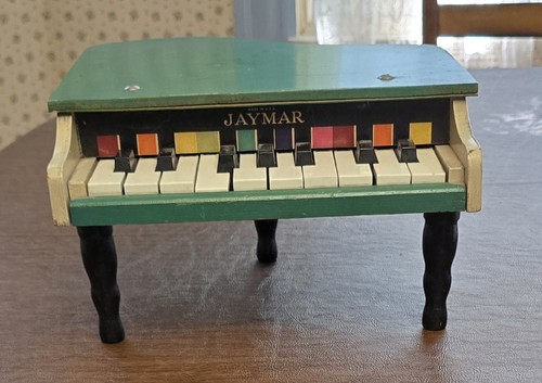 Vintage green baby - vintage, grand