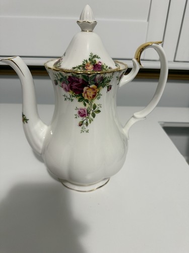 Vintage royal albert old - vintage,