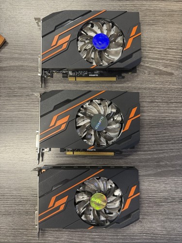 Lot gigabyte geforce - 3,