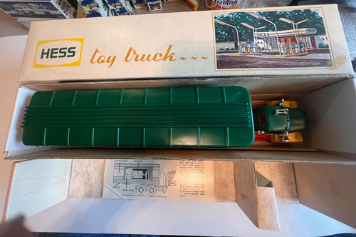 1975 hess toy truck - toy, box