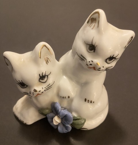 Vintage porcelain cuddling - porcelain,