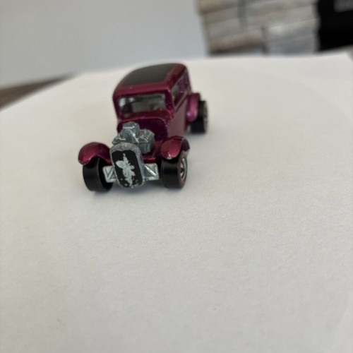 Vintage redline hot wheels - hot,