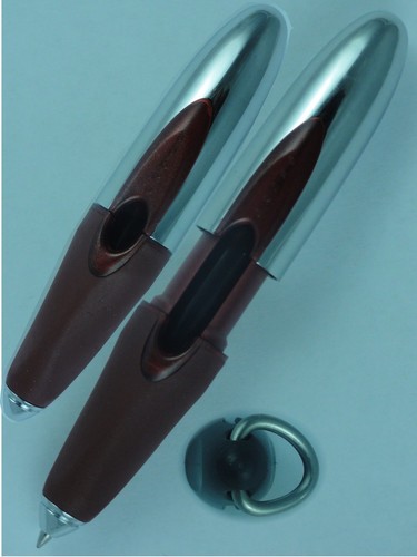 Cross ion metal red black - red,
