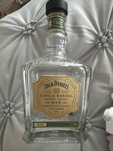 Jack daniels empty bottle - empty,