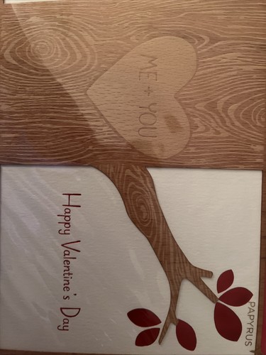 Papyrus unique - papyrus, “unique”