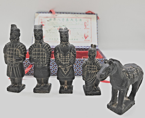Terracotta qin dynasty - terracotta,