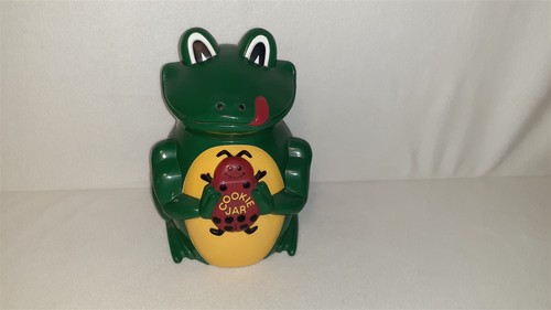 Green frog plastic cookie jar - frog,