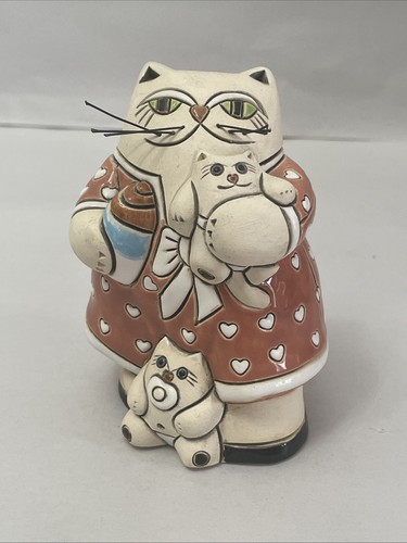 Rinconada cat figurine - cat,