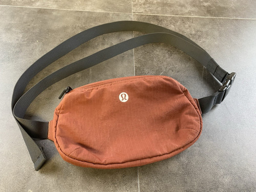 Lululemon burgandy everywhere - burgandy,