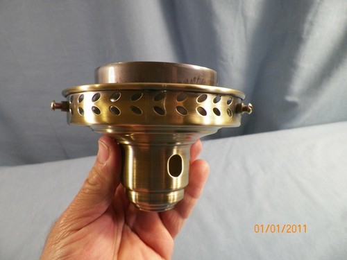 Nos brass plated lamp ball - brass, 4"
