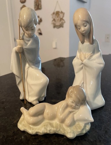 Lladro holy family nativity - holy,