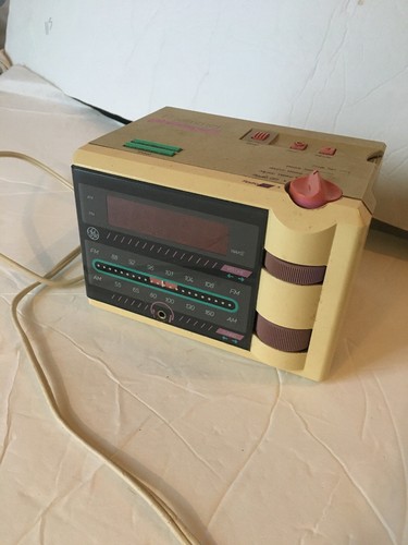 Vintage jammer alarm clock - p'jammer,