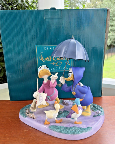 Wdcc donald daisy looks - daisy, "looks