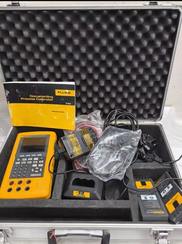 Fluke 744 documenting - fluke,