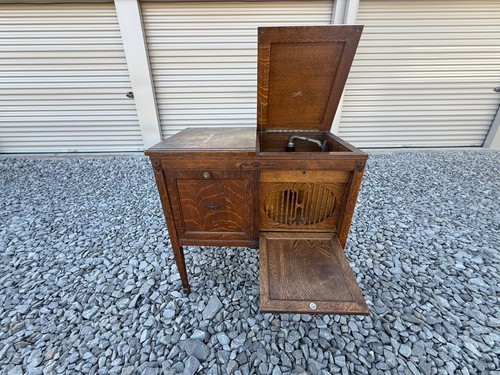 Antique pathe phonograph - antique,
