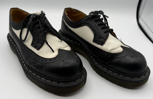 Marten black white 3989 - marten,
