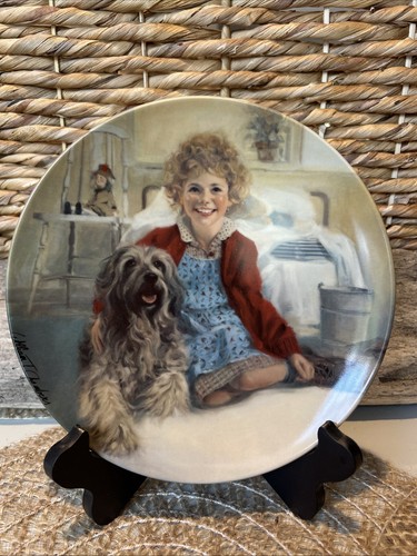 1983 vintage annie - and, sandy