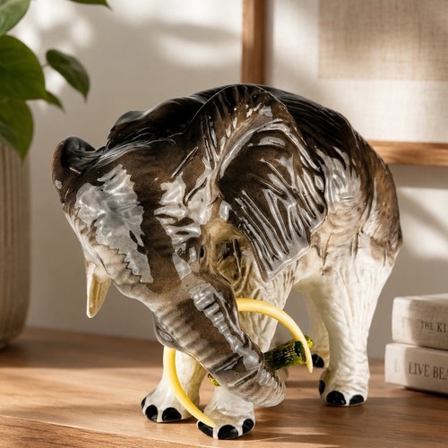 Vtg ceramic elephant figurine - vtg,