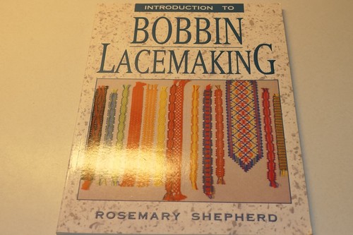 Introduction bobbin lace - to,